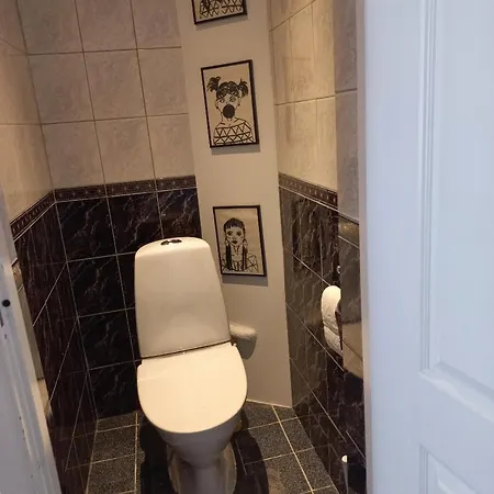 Апартаменты Large 3-room In A Historic House Таллин