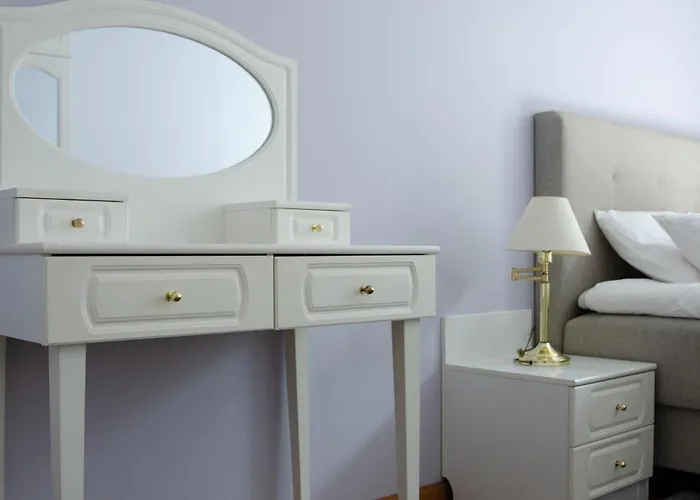 Large 3-room In A Historic House Апартаменты Таллин